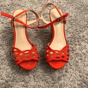 BCBG Generation Wedges